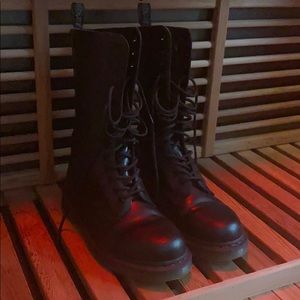 Dr. Martens Airwalk Boots